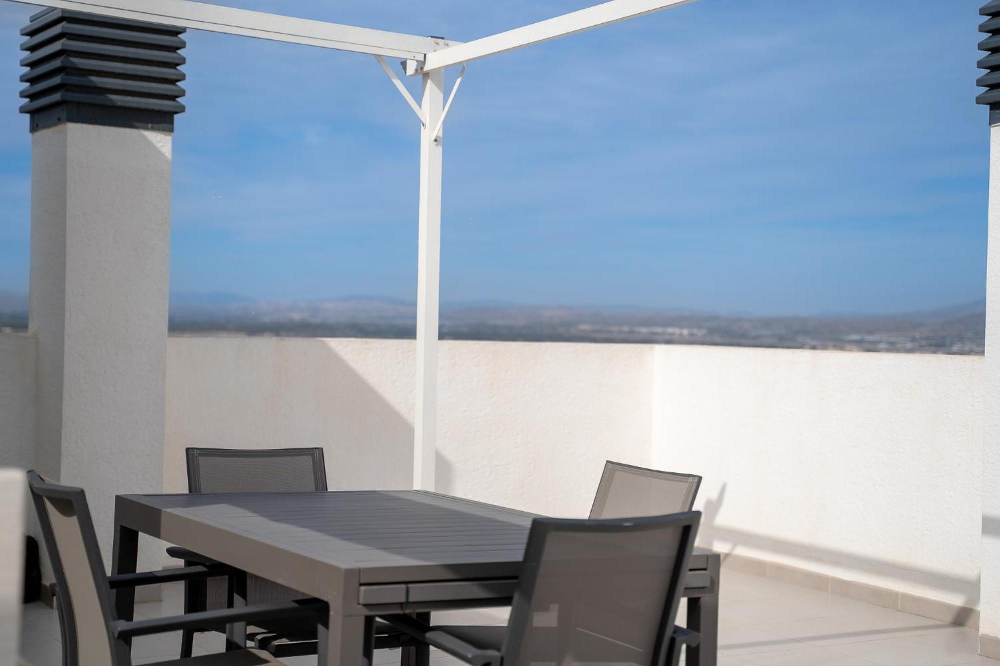 شقة Arenales Bahia Penthouse آريناليس ديل سول المظهر الخارجي الصورة
